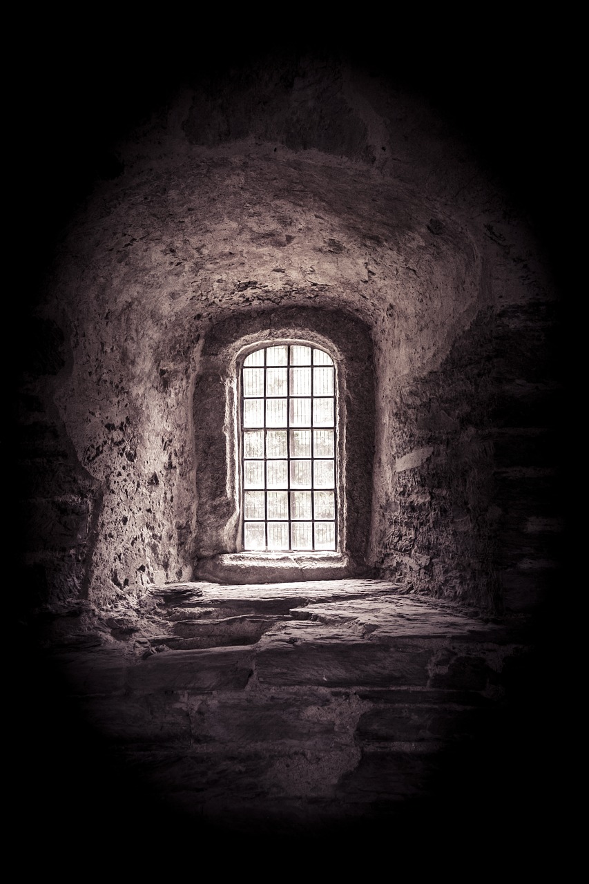window ancient castle free photo