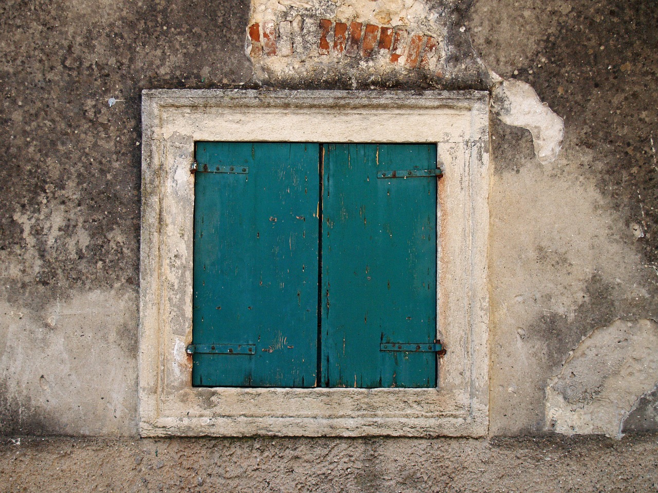 window shutter old window free photo