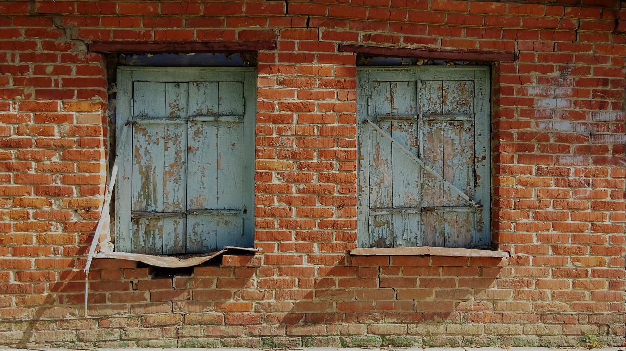 window architecture old building free photo