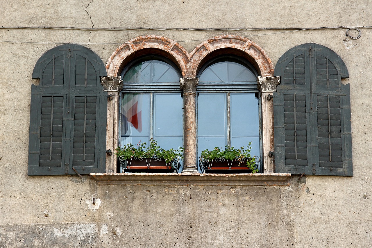 window old old window free photo