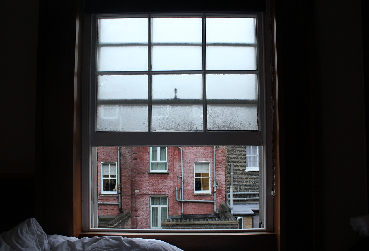 window hotel condensation free photo