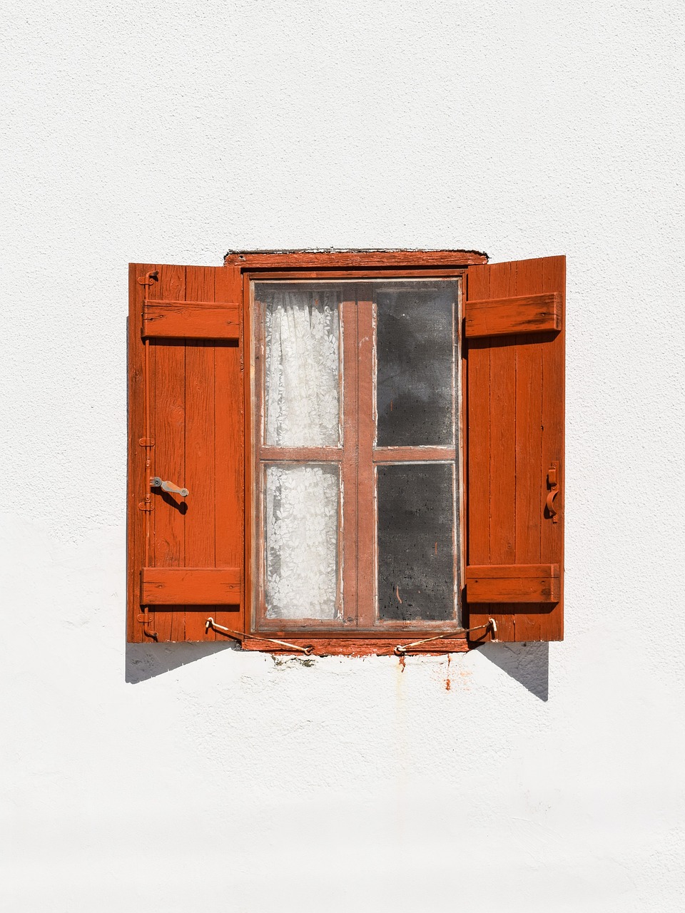 window wooden brown free photo