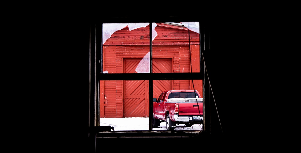 window  truck  red free photo