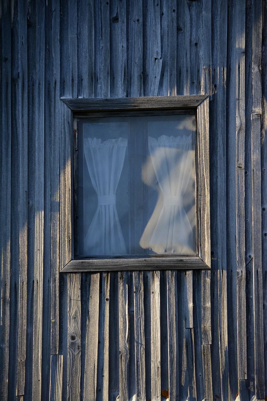window  wall  cottage free photo