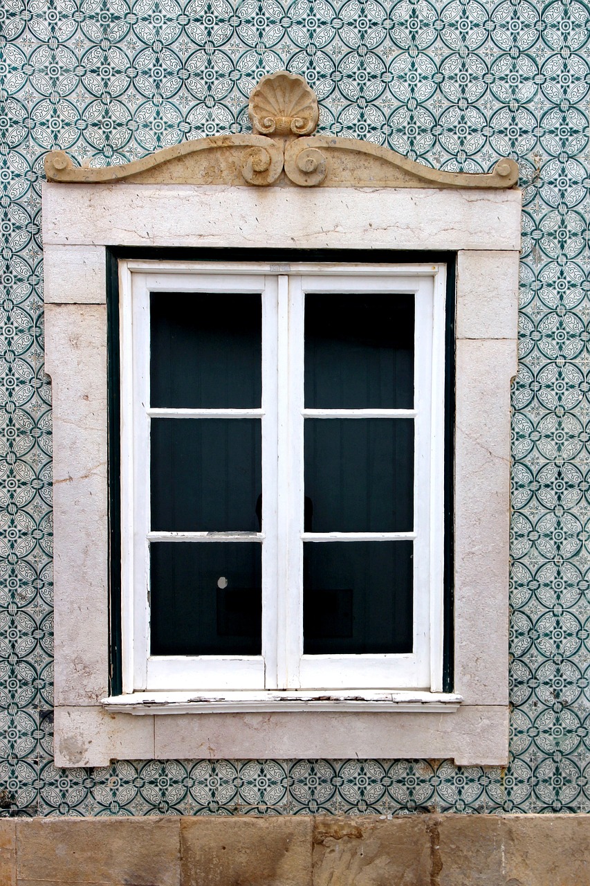 window  portugal  architecture free photo