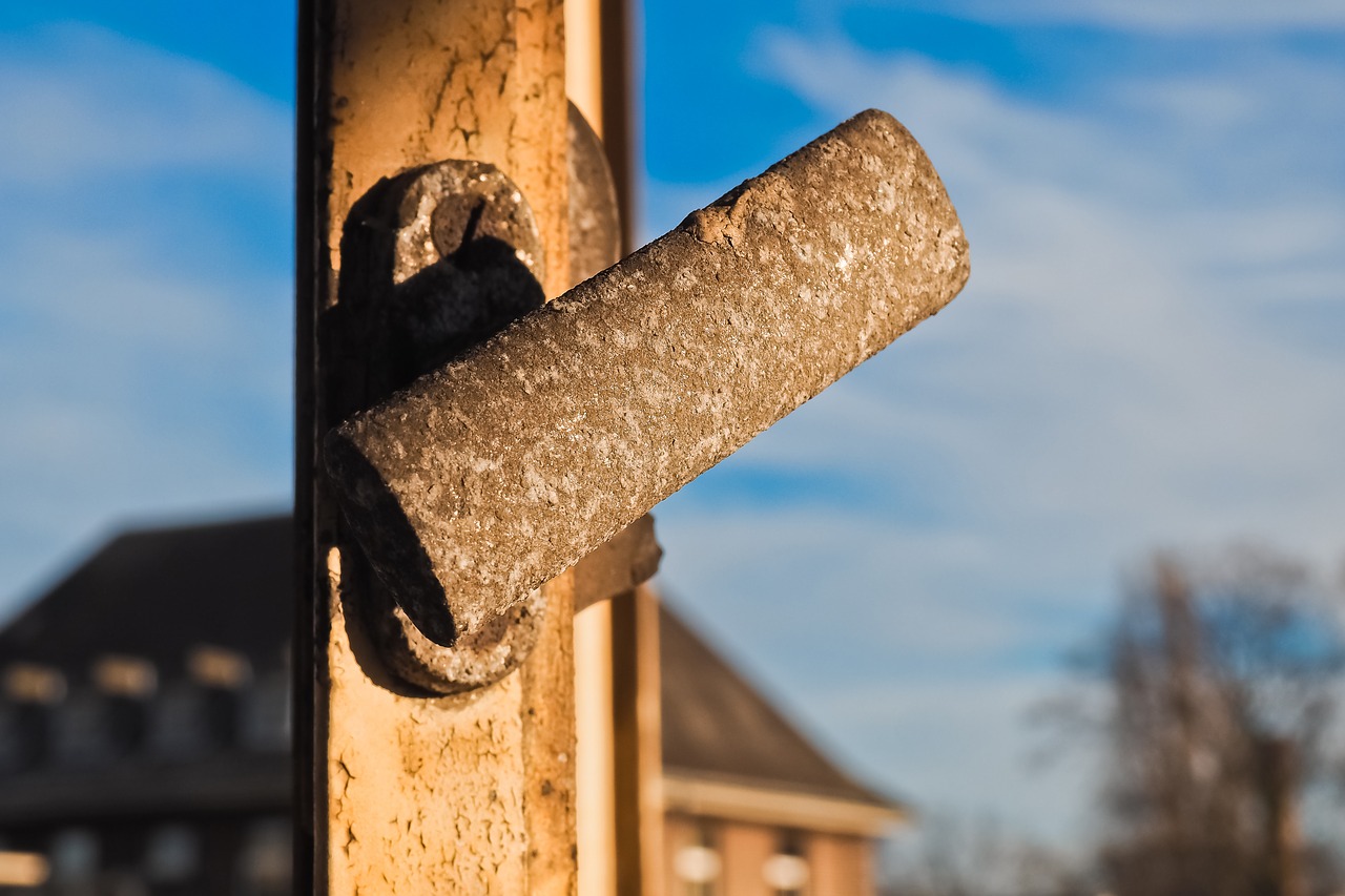 window  handle  architecture free photo