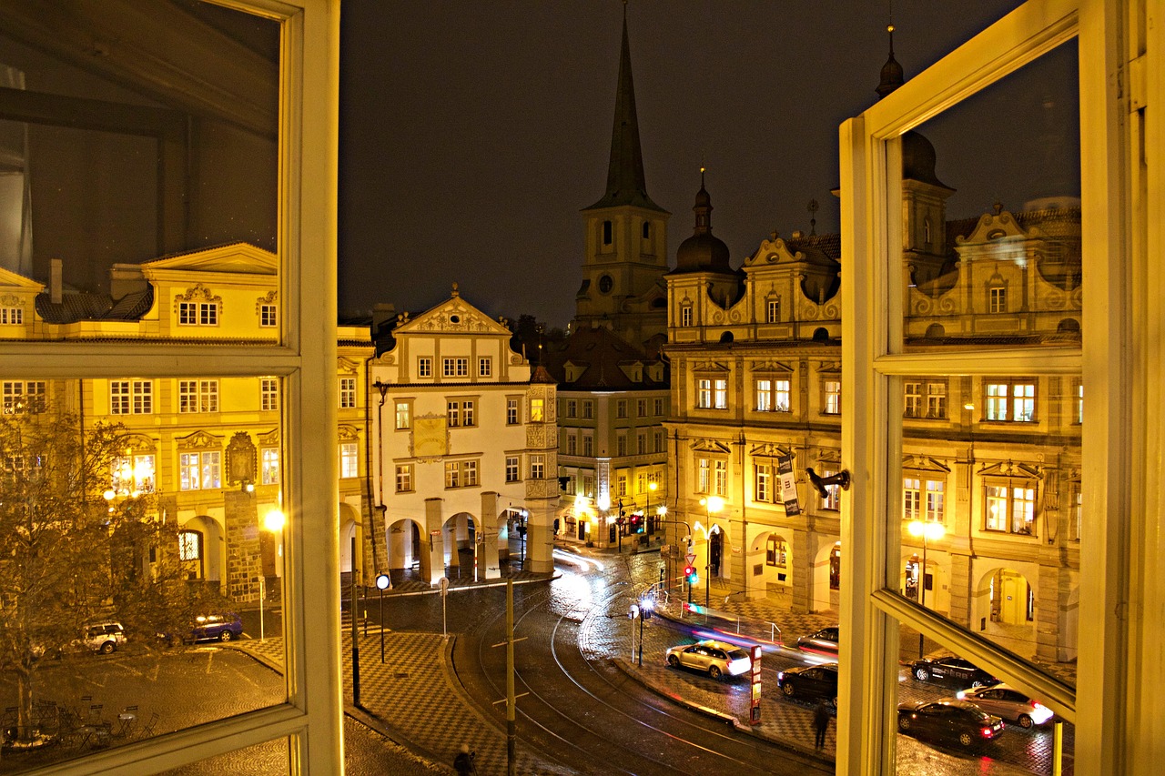 window  building  cityscape free photo