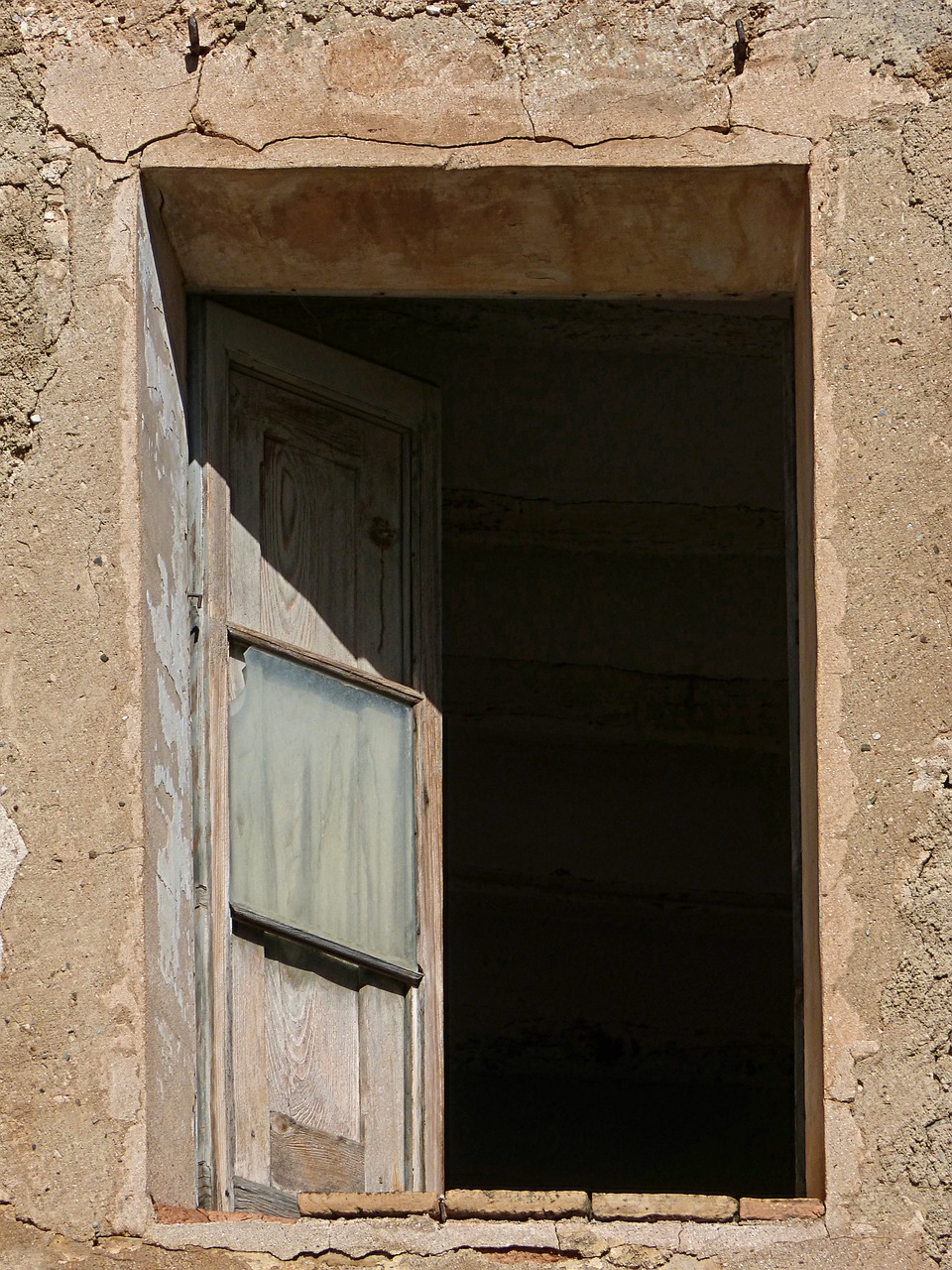 window  old  abandoned free photo