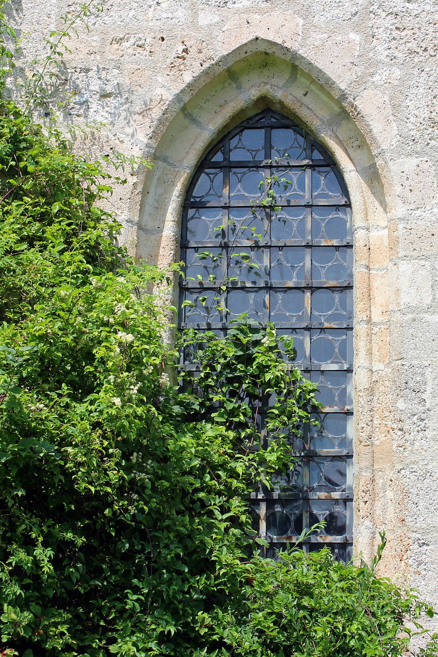 window pointed arch church window free photo