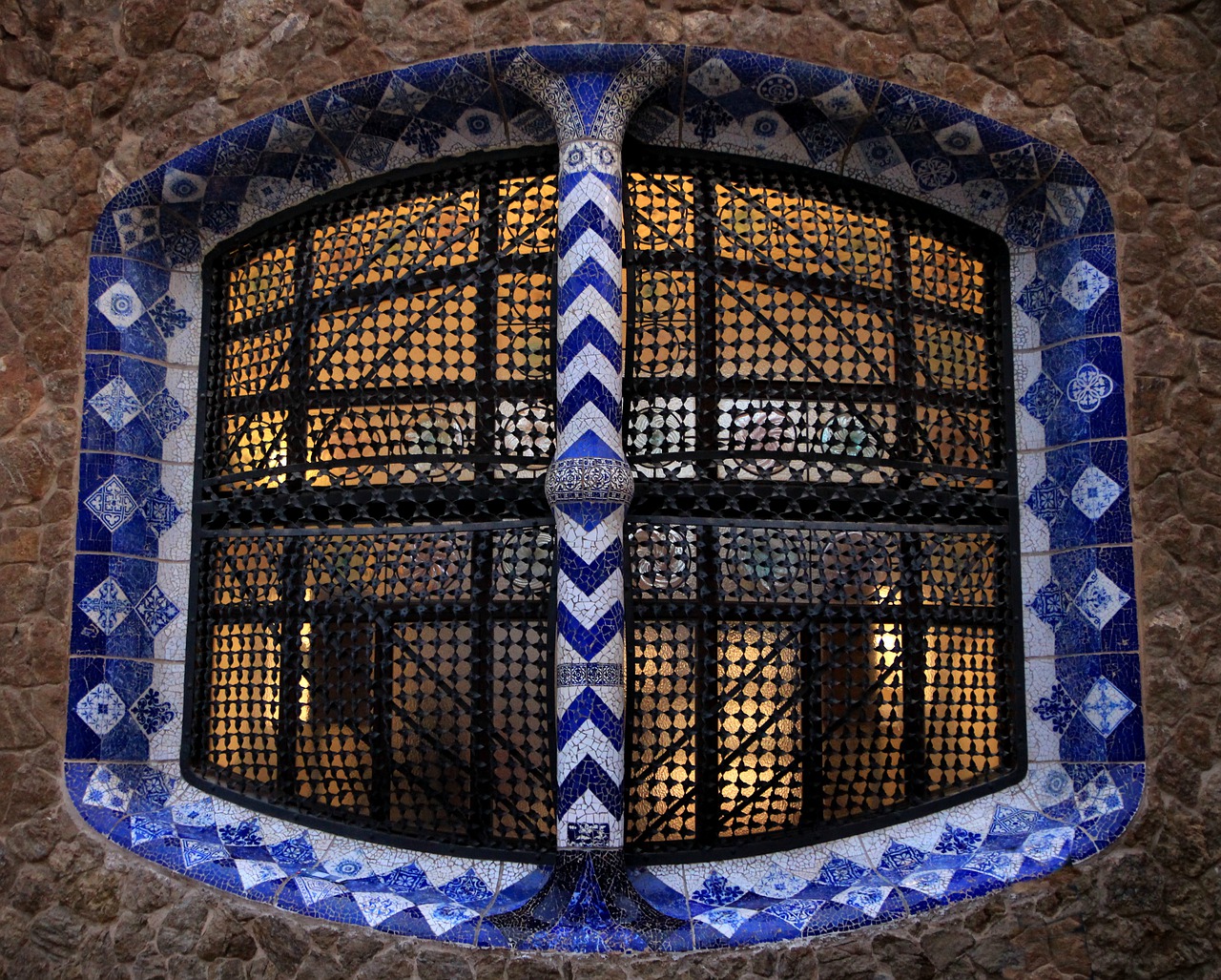 window  architecture  gaudi free photo