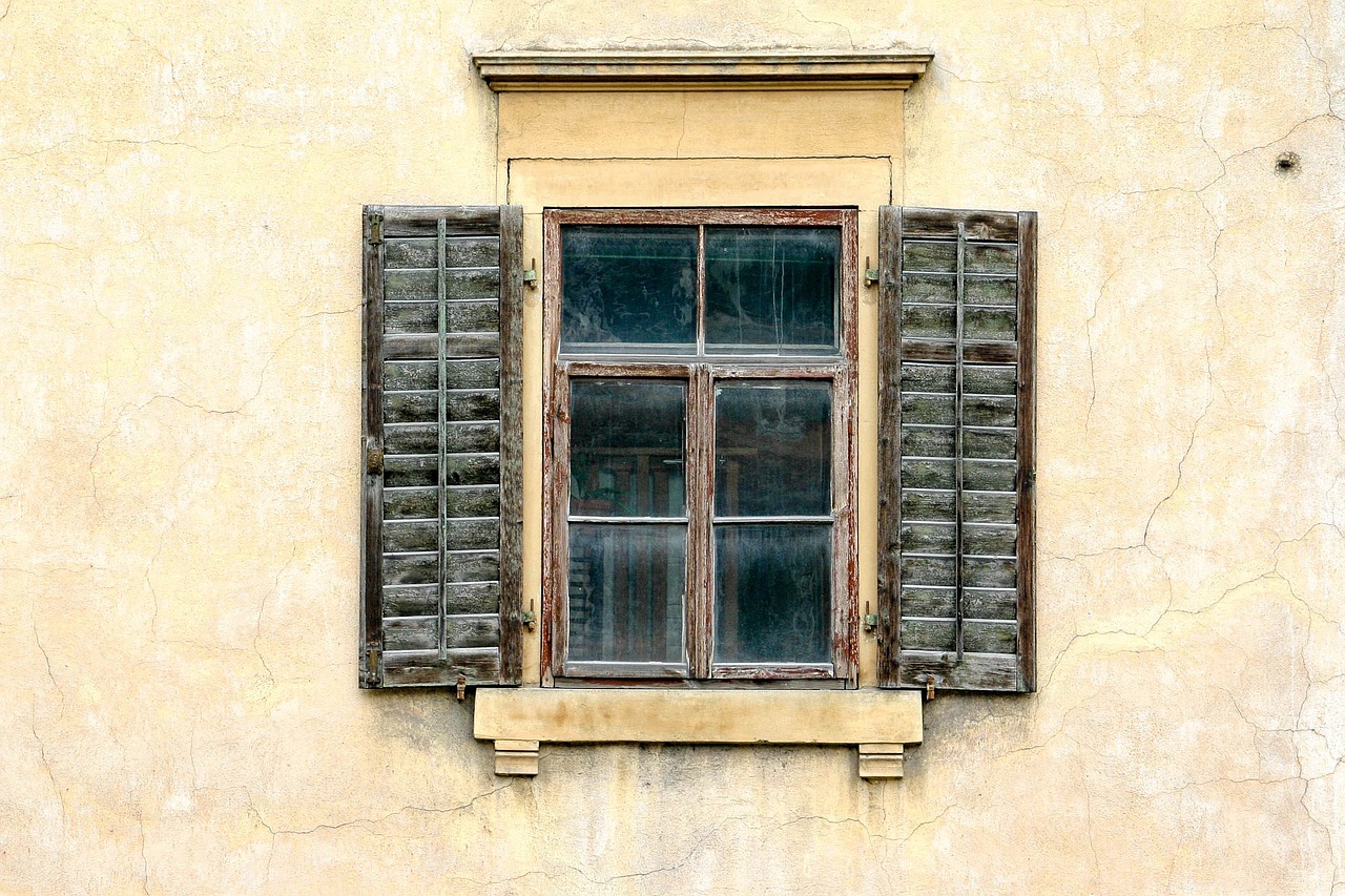 window shutter home free photo