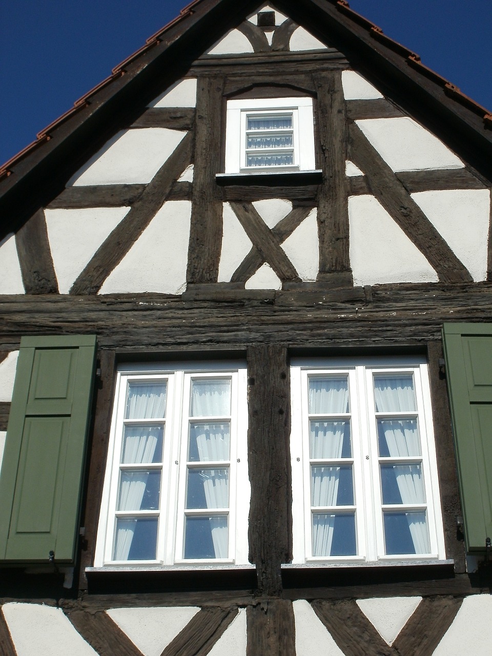 window shutters timber free photo