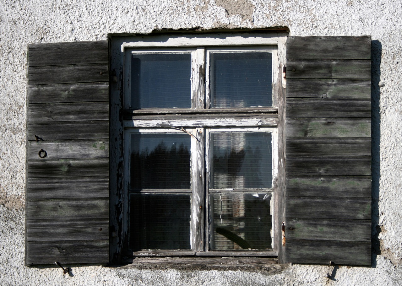 window shutter old free photo