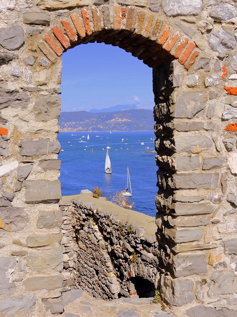 window sea stone free photo