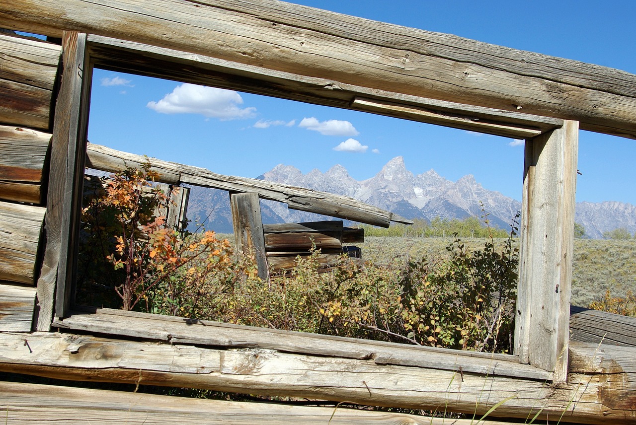 window frame  log  cabin free photo