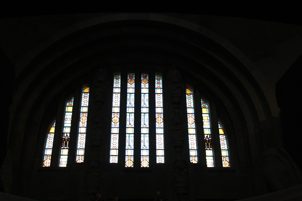 window glass völkerschlachtdenkmal leipzig free photo