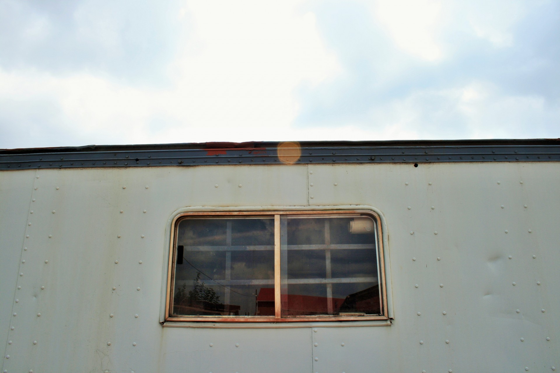 container grey window free photo