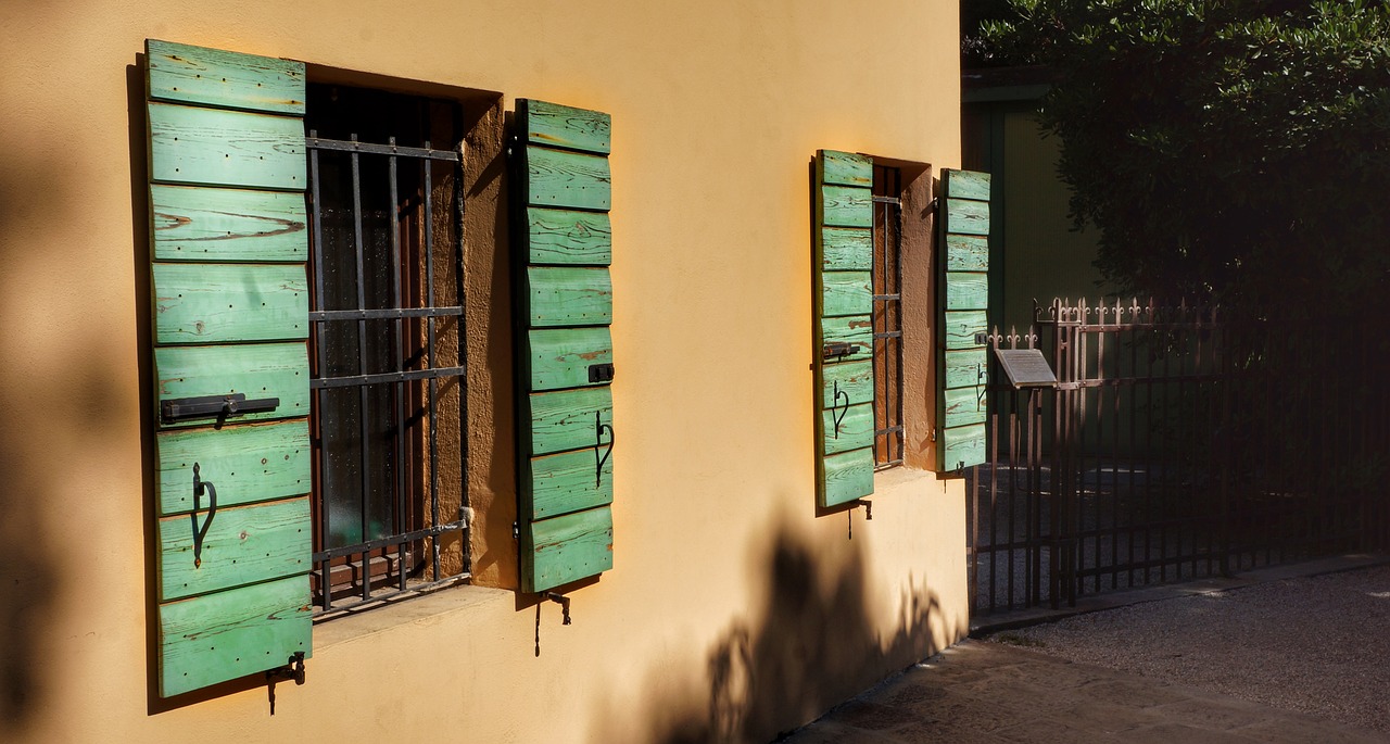 windows shutters colourful free photo