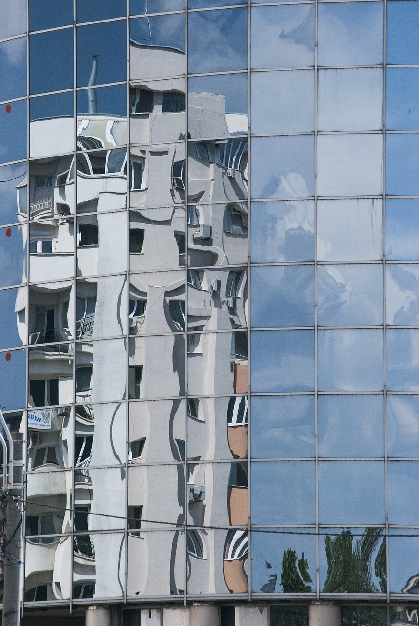 windows reflection building free photo