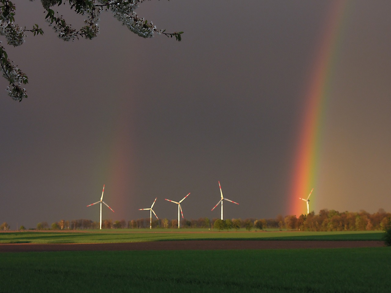 windräder rainbow landscape free photo