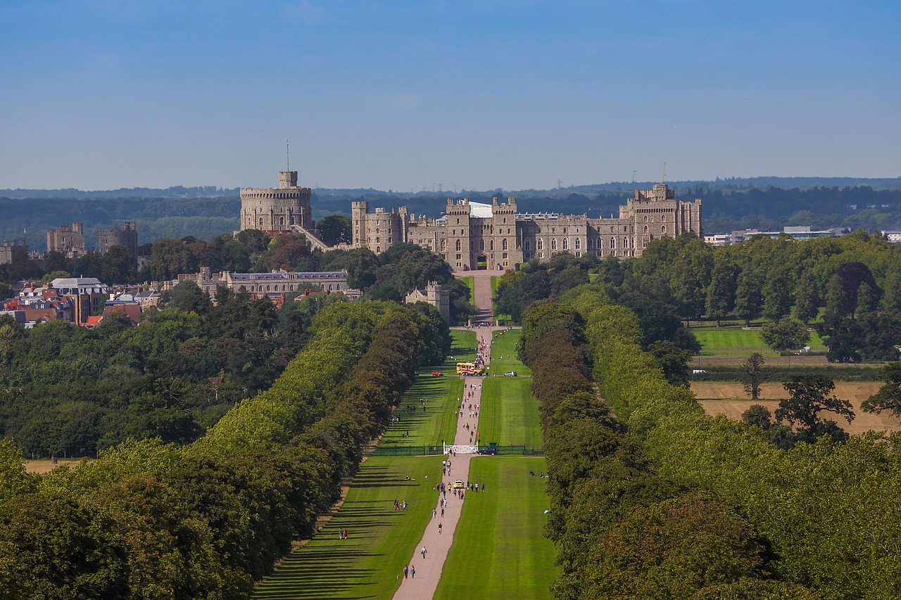 windsor castle monument building free photo