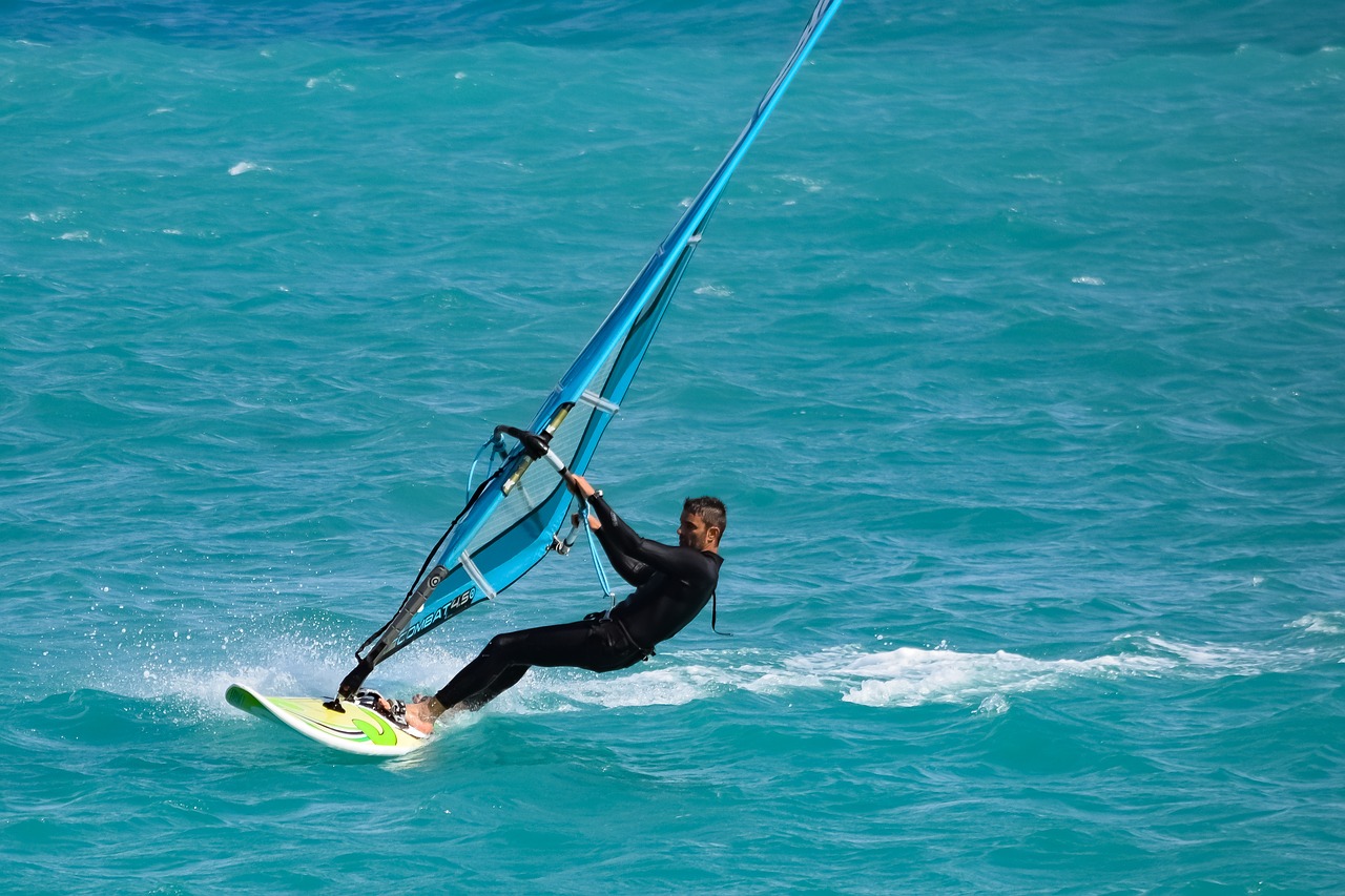 windsurfing surfer recreation free photo