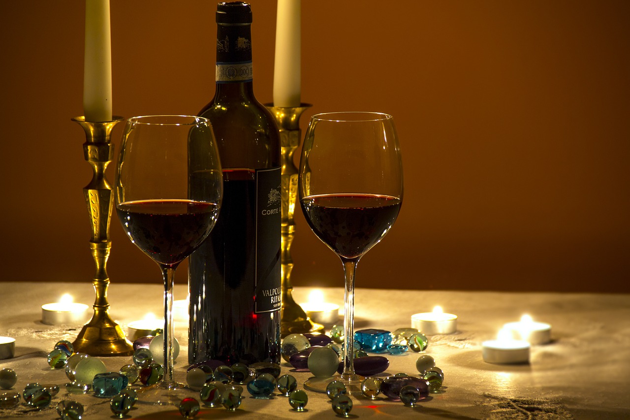 wine wine glasses moody evening free photo