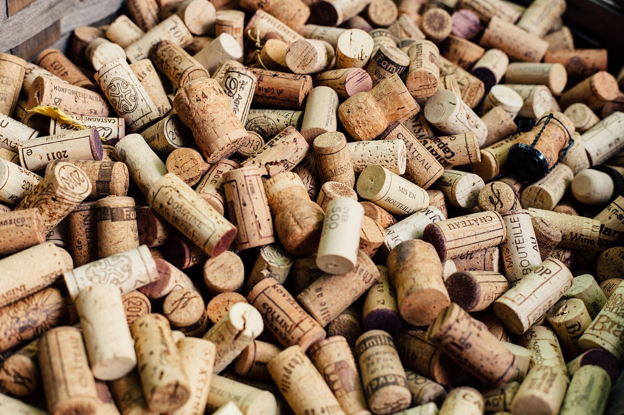 wine corks craft free photo