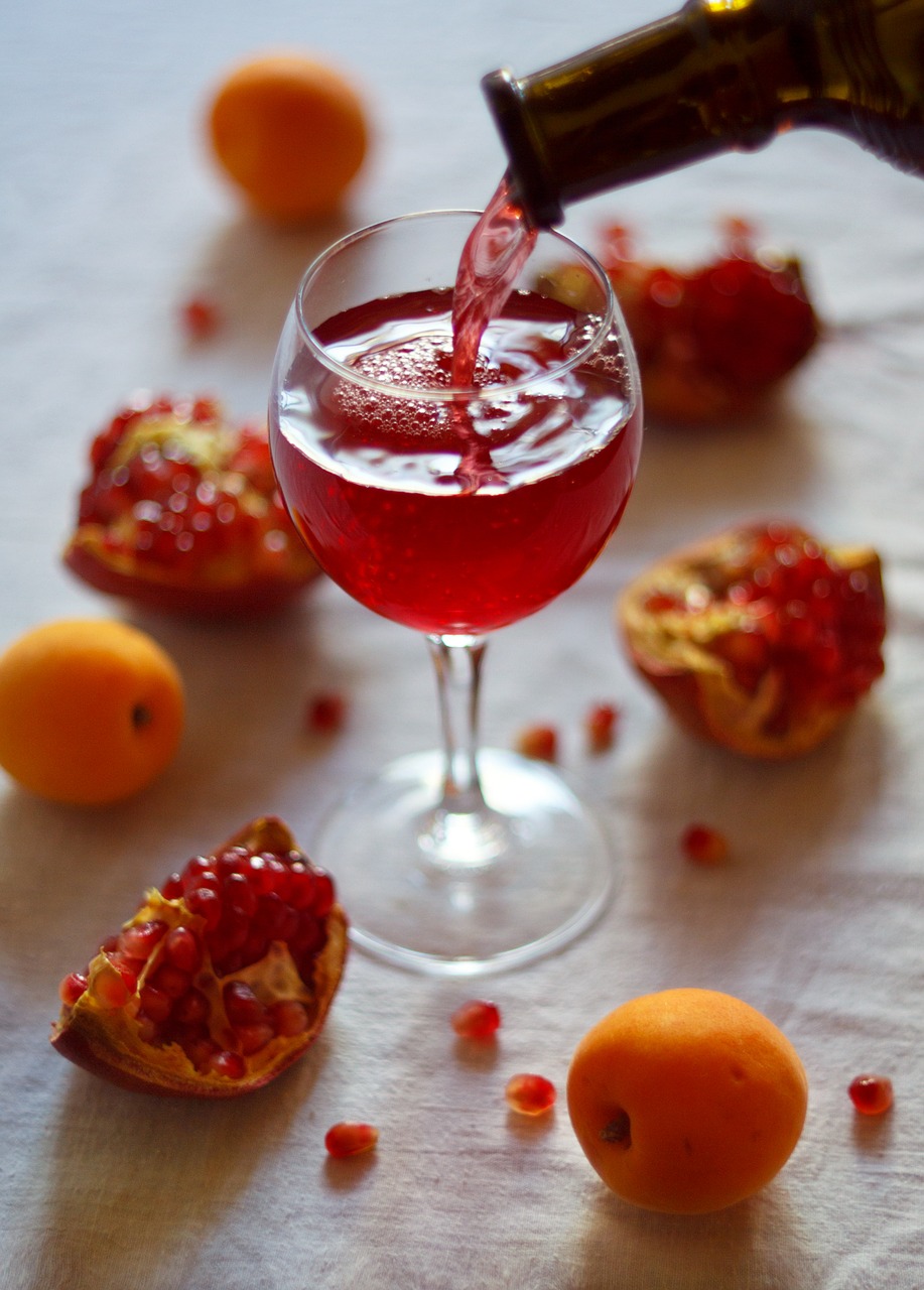 wine glass pomegranate free photo
