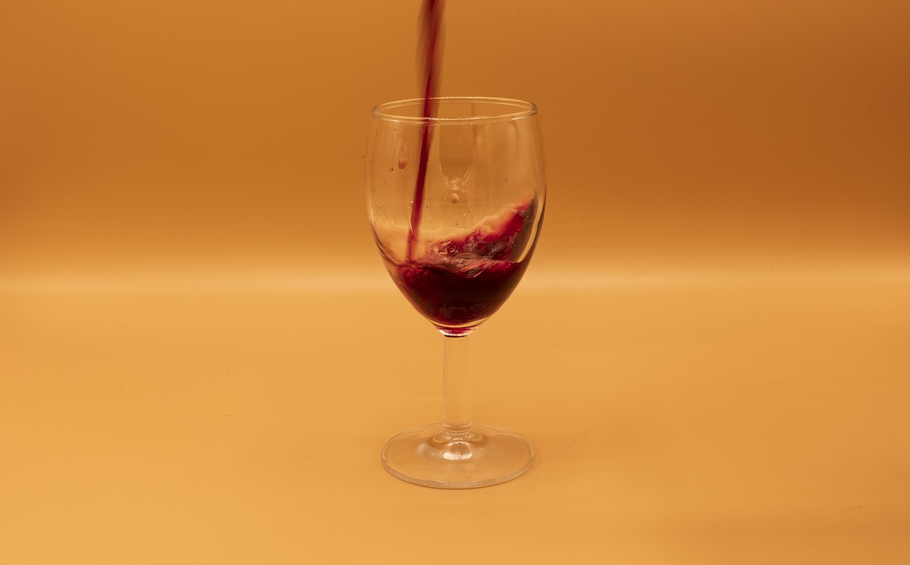 wine  goblet  products free photo