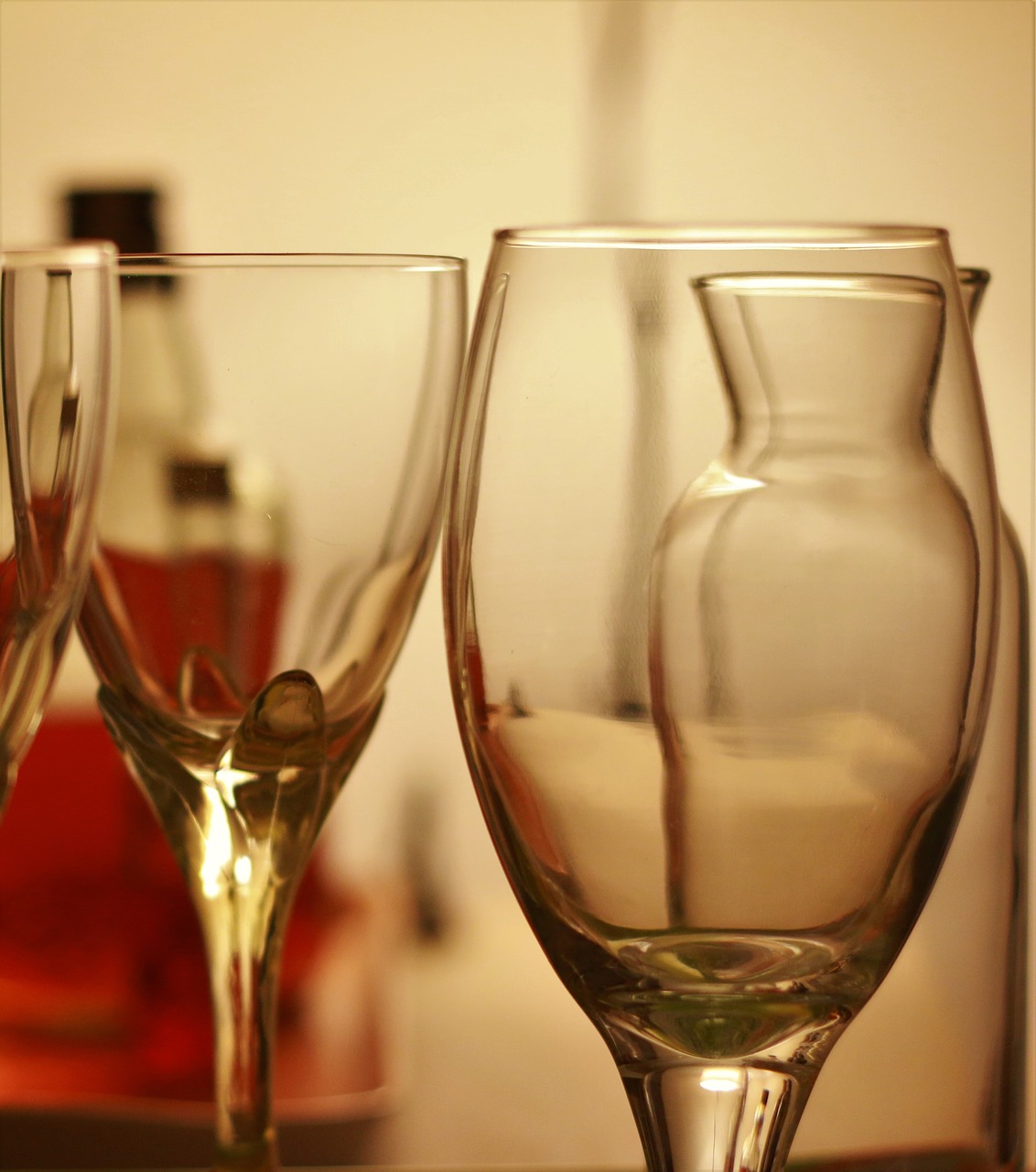 wine  glasses  alcohol free photo