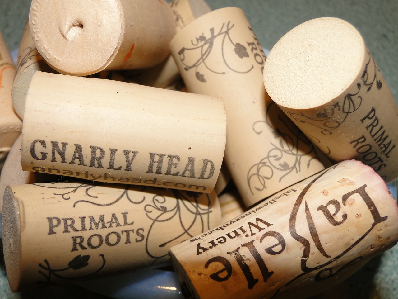 wine corks stoppers free photo