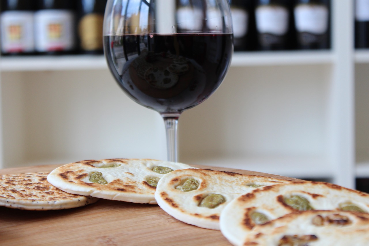 wine glass piadina free photo