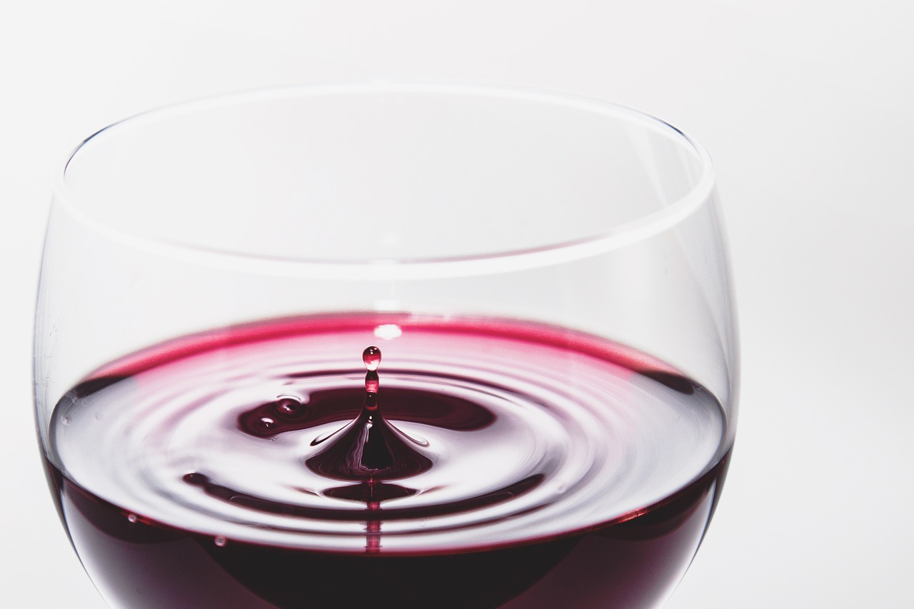 wine red alcohol free photo