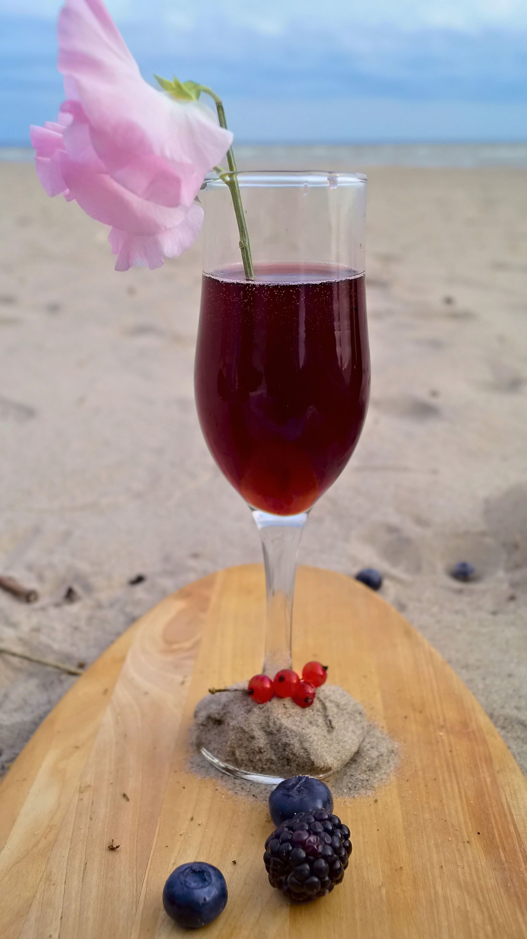 wine berry flower free photo