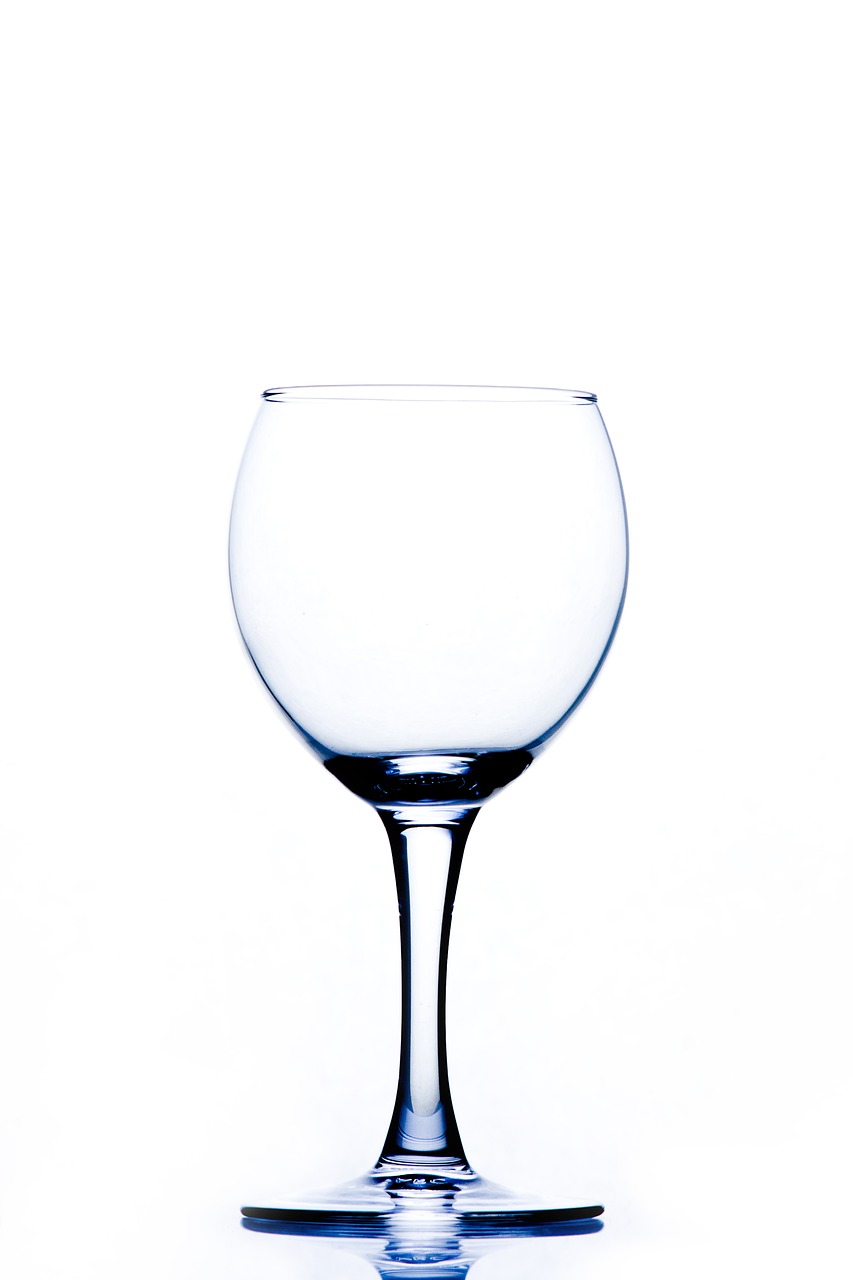 wine glass empty shiny free photo