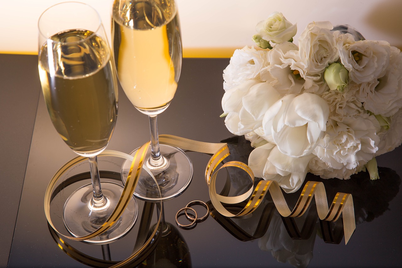 wine glasses  champagne  bouquet free photo