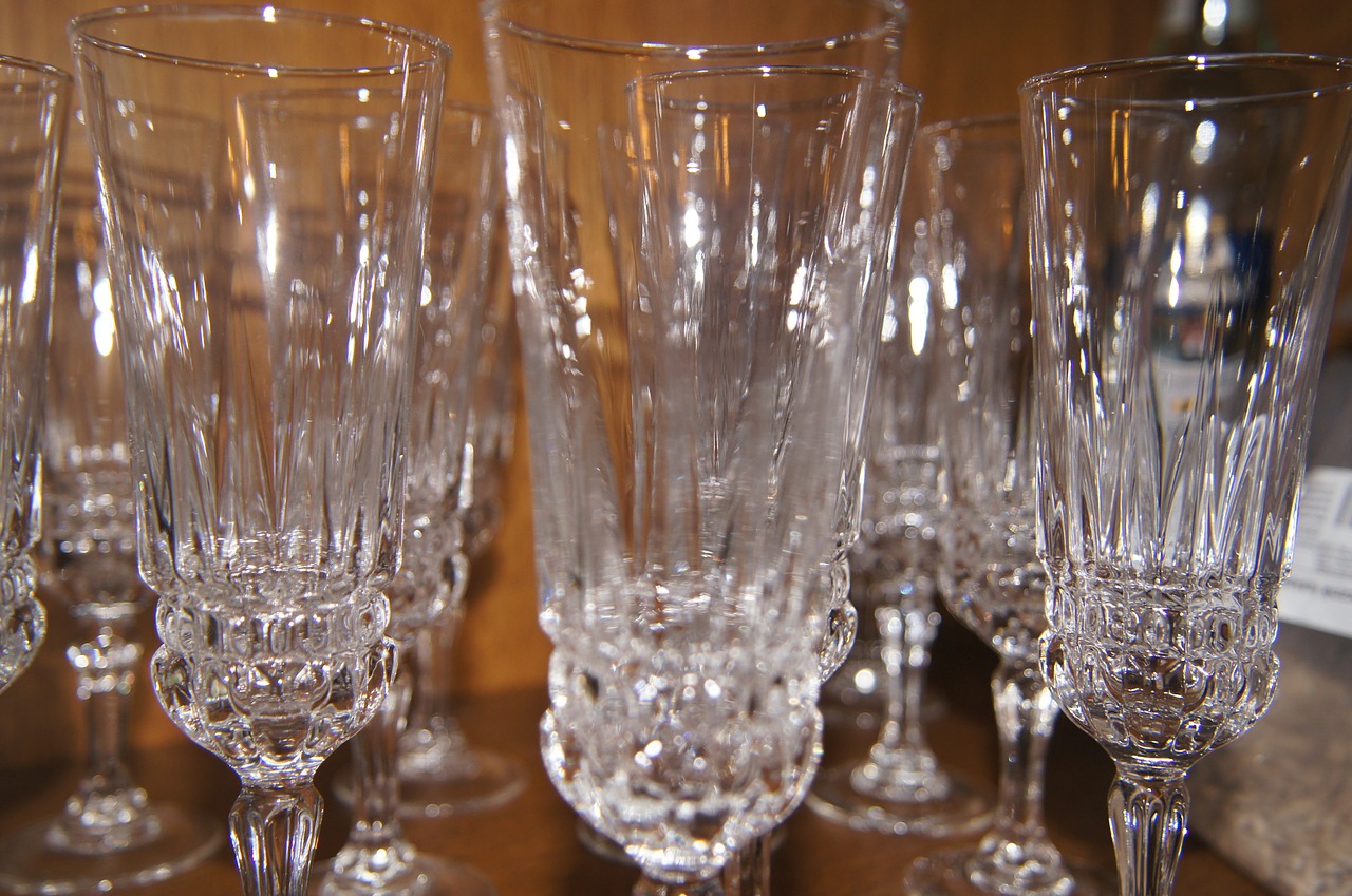 wine glasses crystals crystal glasses free photo