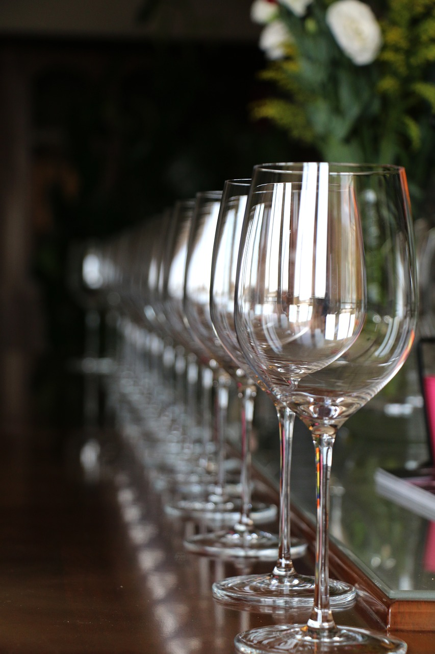 wine glasses wine drink free photo