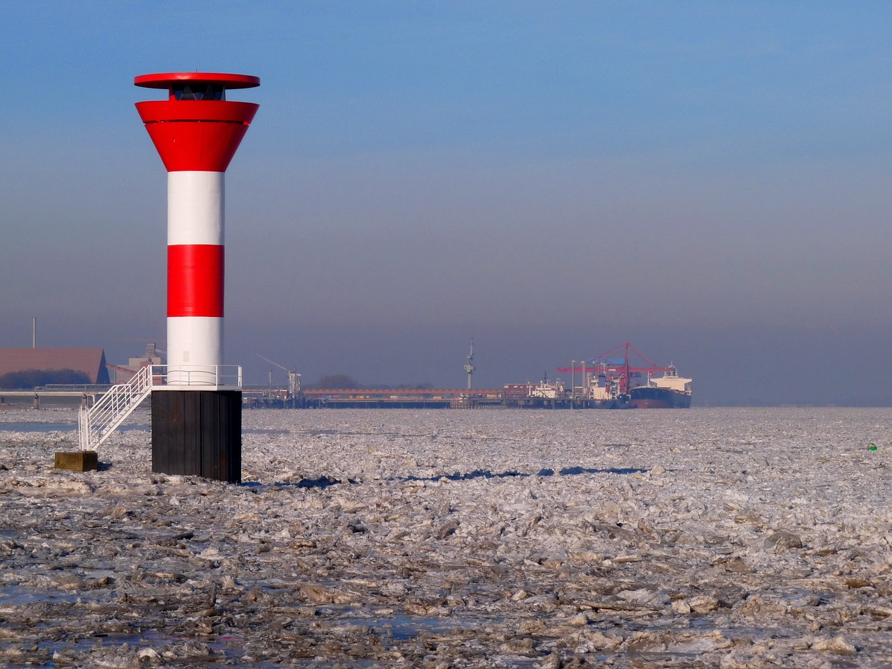 winter elbe river free photo