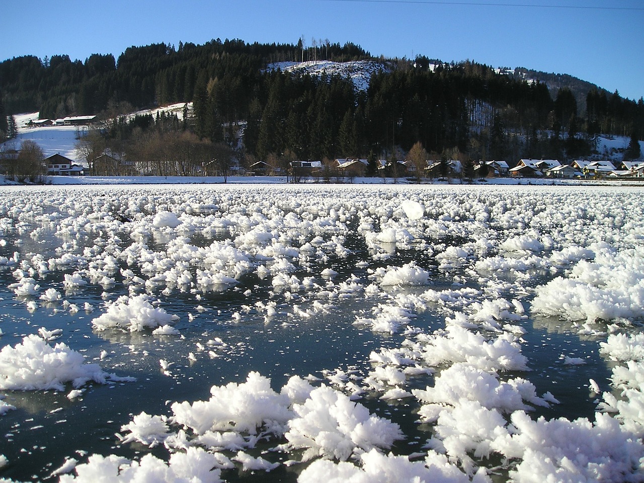 winter frozen lake free photo