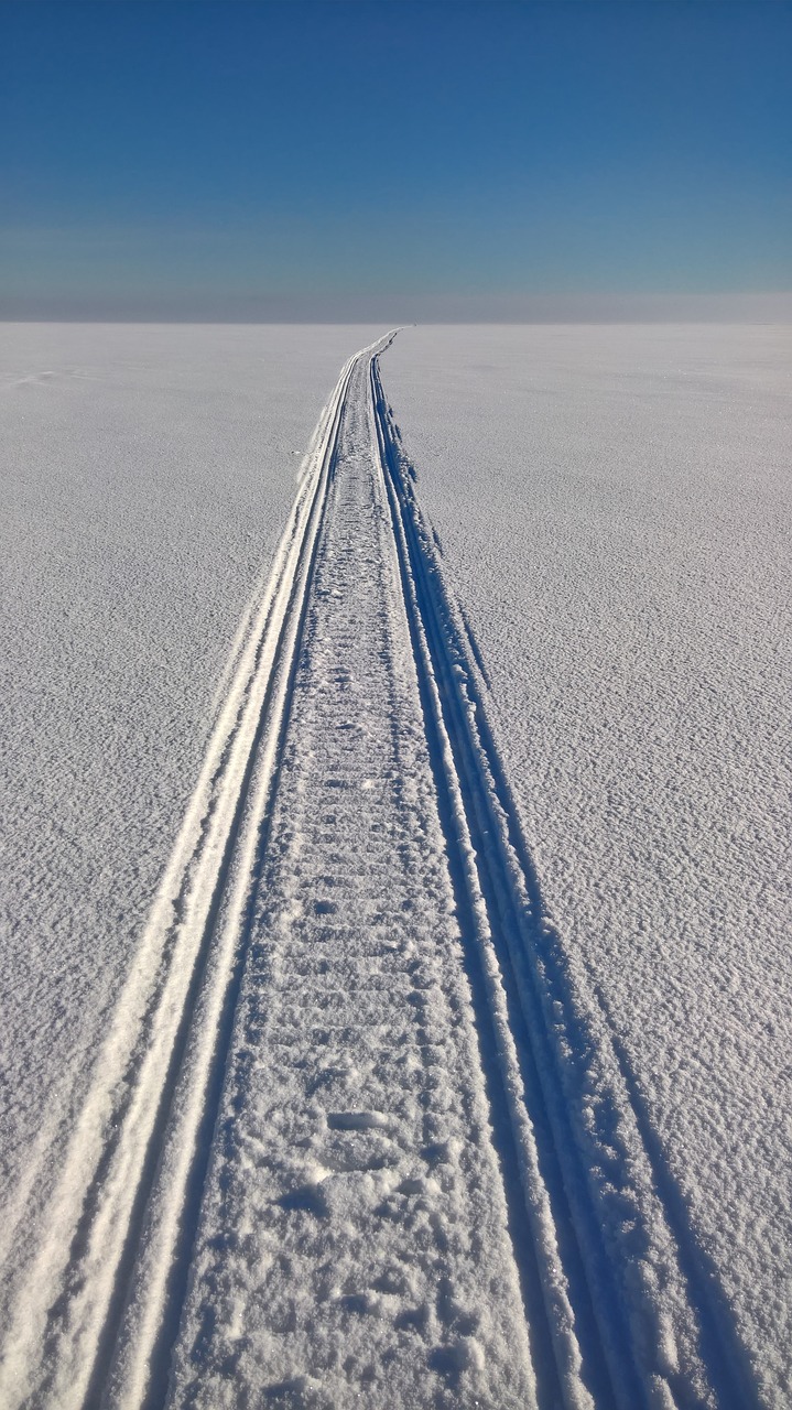 winter track skiing free photo