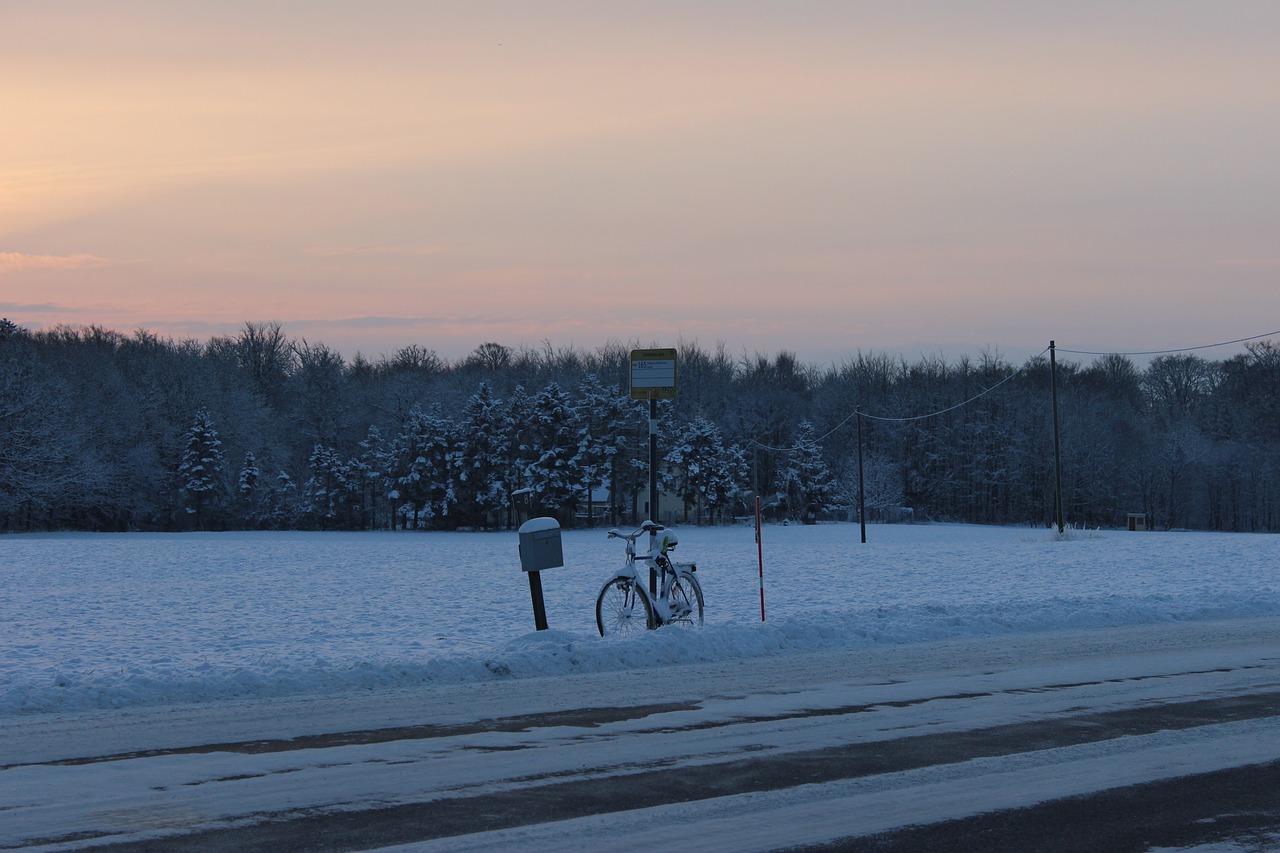 winter cycle bus stop free photo