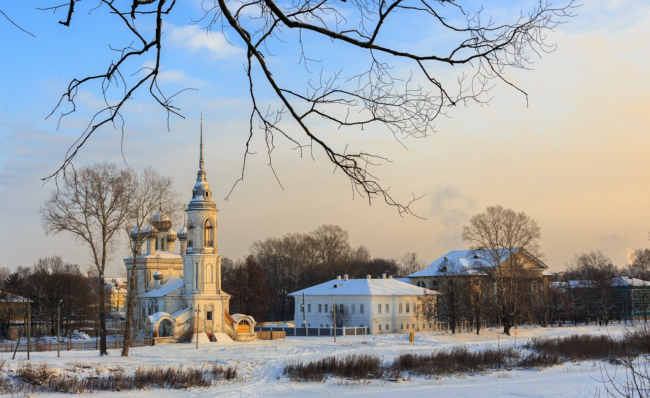 winter  church  snow free photo