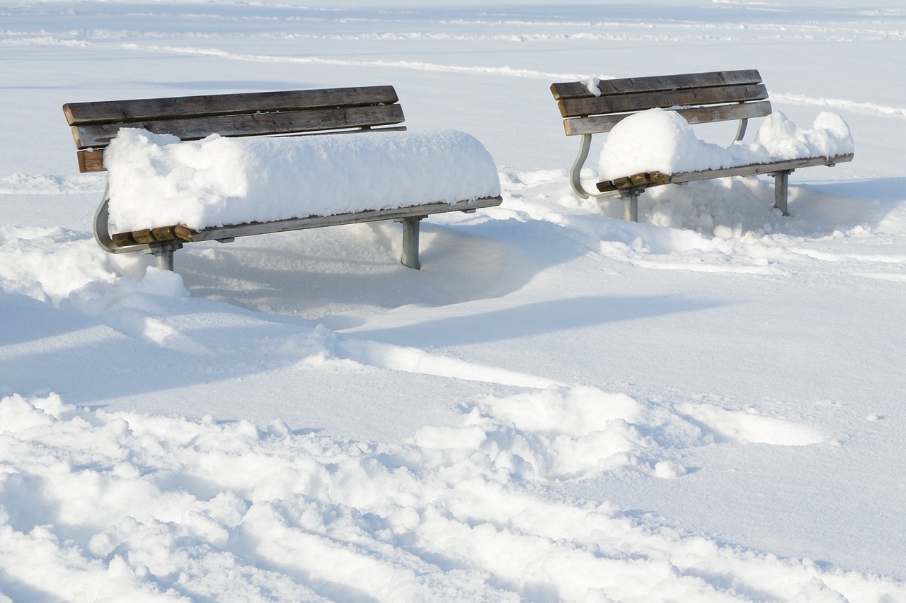 winter snow bench free photo