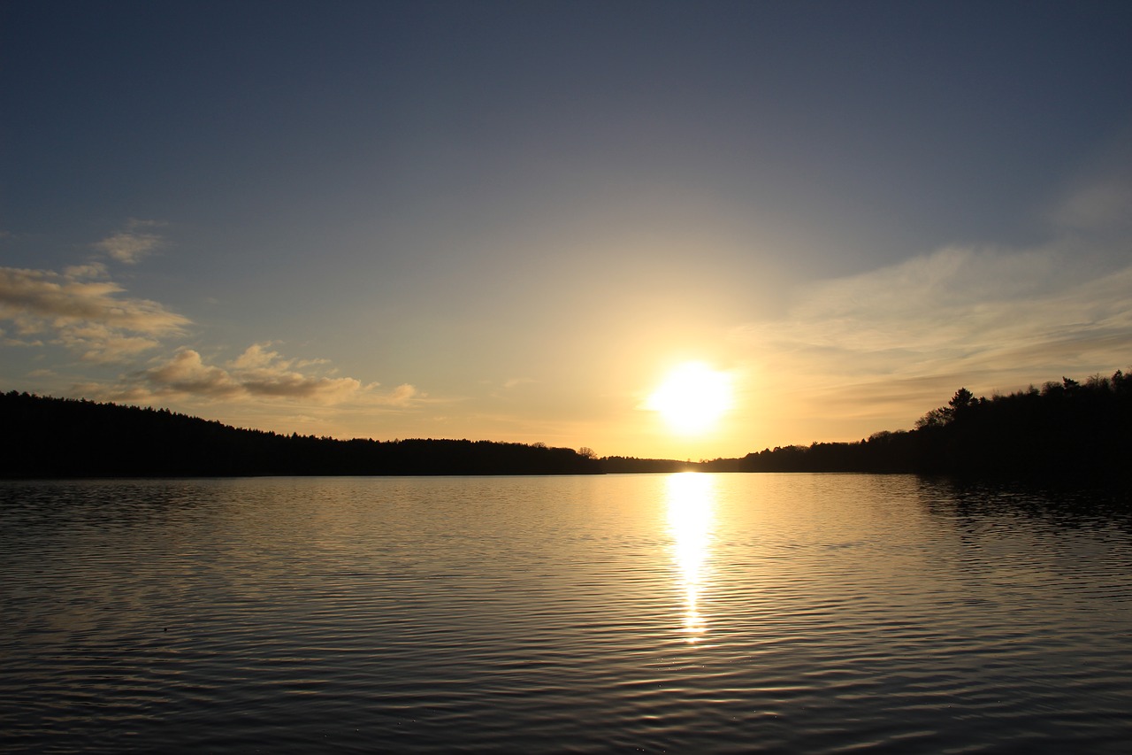 winter mood lake water free photo