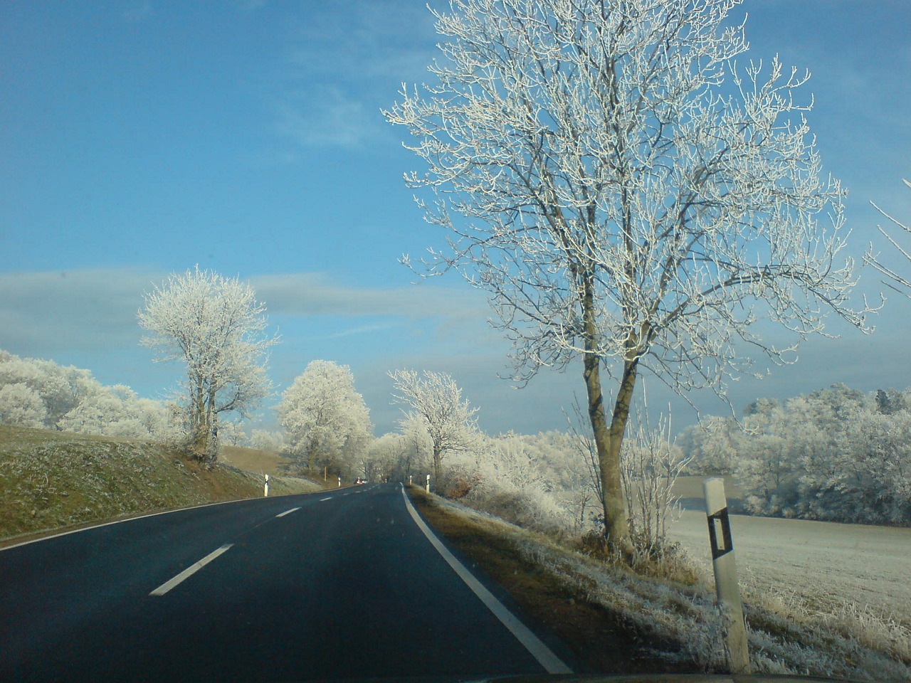 wintry road roadway free photo