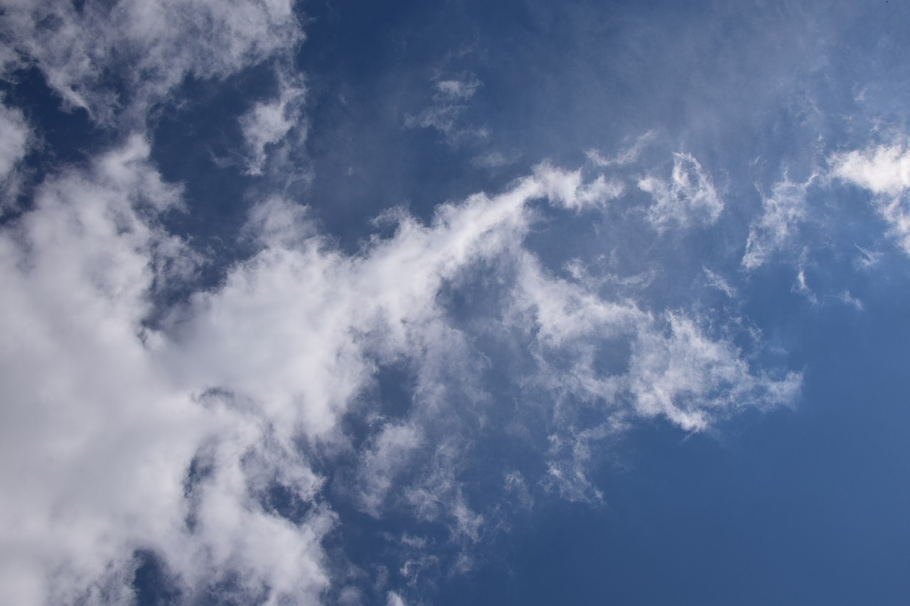 wispy clouds cloudscape skyscape free photo