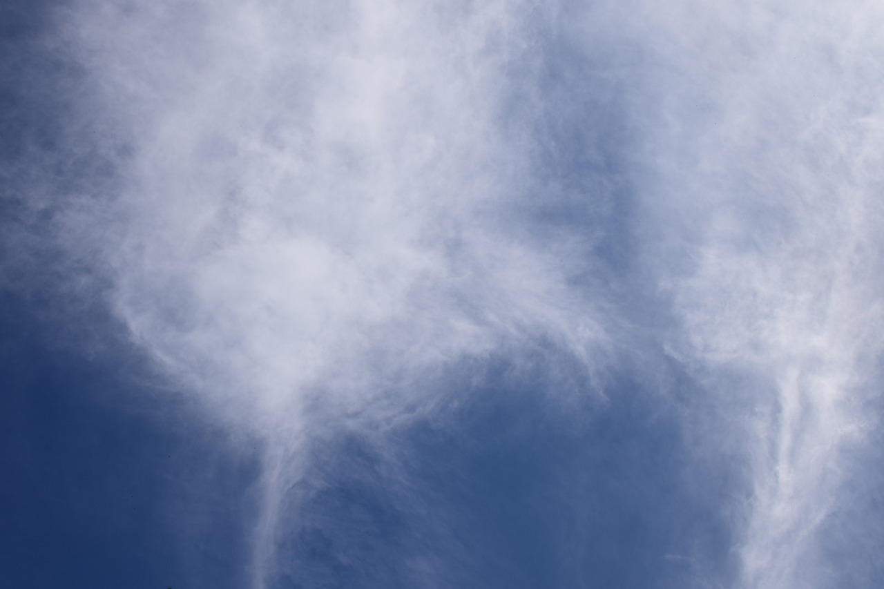 wispy clouds cloudscape skyscape free photo