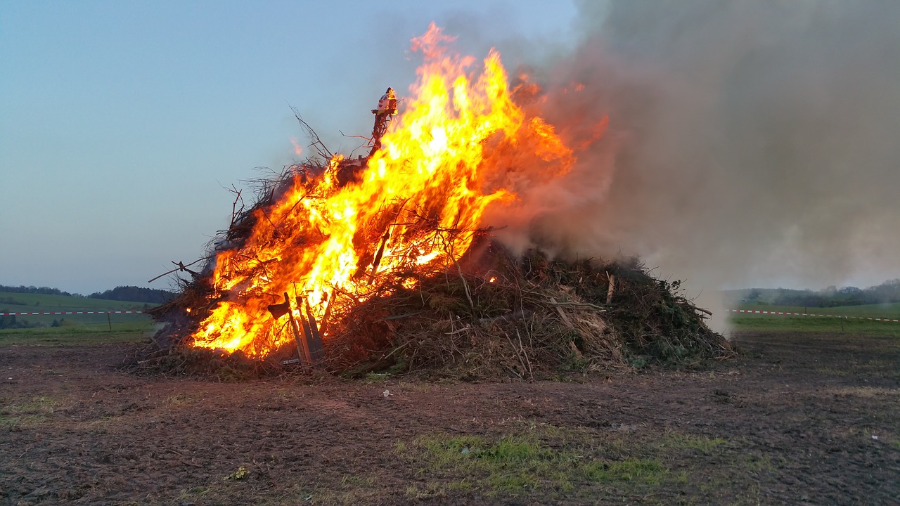 witch fire saale-holzland-kreis thuringia germany free photo